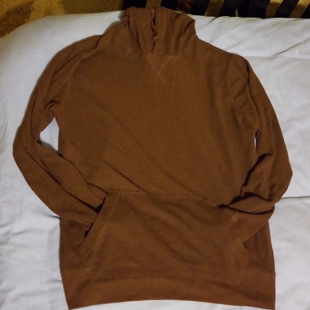 Old navy long sleeve w/hood